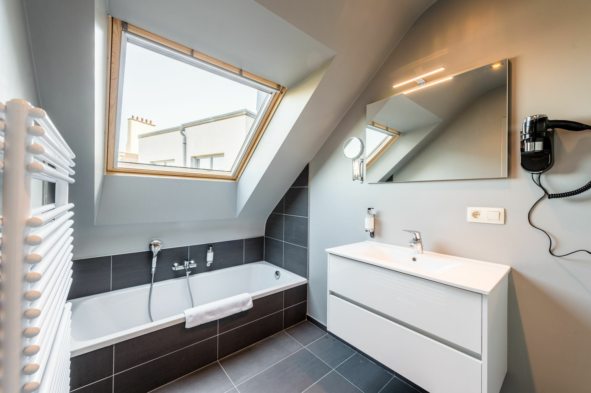 Smartflats - Berlaymont Apartment Brussels Ngoại thất bức ảnh